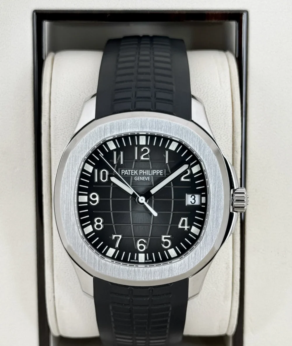 2018 Patek Philippe Aquanaut 40.8mm 5167A-001 Stainless Steel Gray Dial