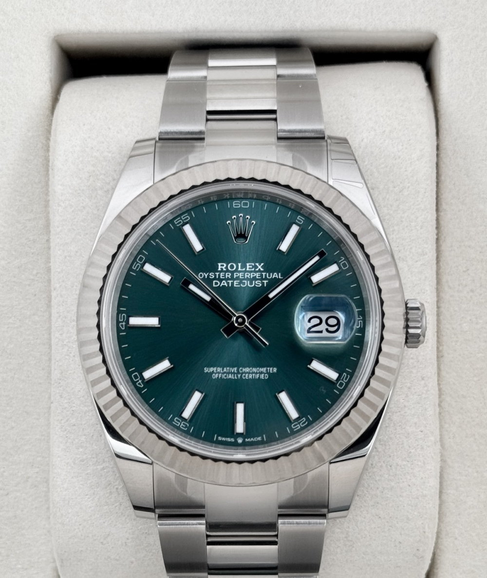 NEW 2026 Rolex Datejust 41mm 126334 Stainless Steel Oyster Green Dial - STICKERED