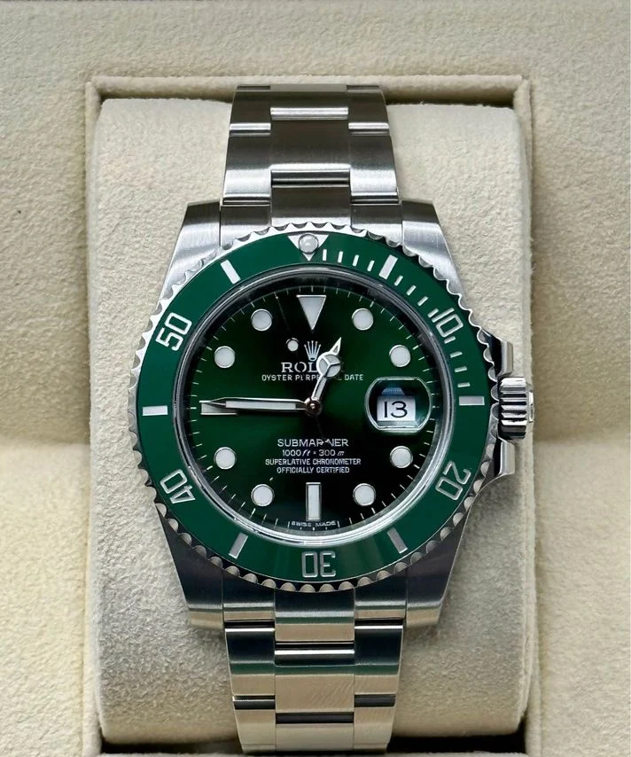 2014 Rolex Submariner "Hulk" 40mm 116610LV Green Dial