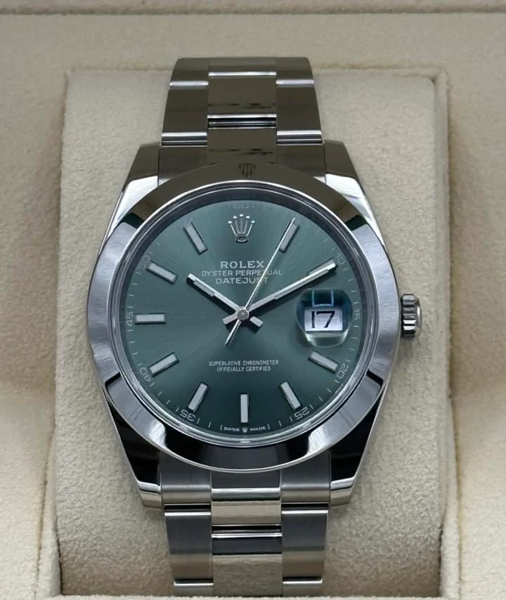 2023 Rolex Datejust 41mm 126300 Oyster Green Dial