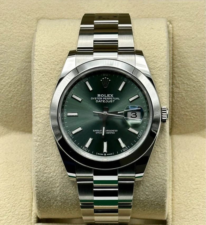 NEW 2023 Rolex Datejust 41mm 126300 Oyster Green Dial