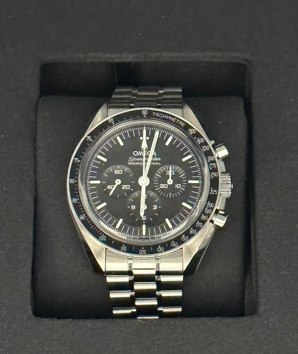 2022 Omega 42mm 310.30.42.50.01.002 Speedmaster Moonwatch Pro