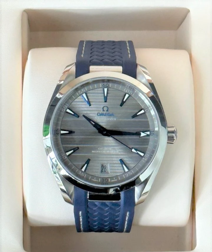 2022 Omega Seamaster Aqua Terra 41mm Blue Rubber Strap Grey Dial