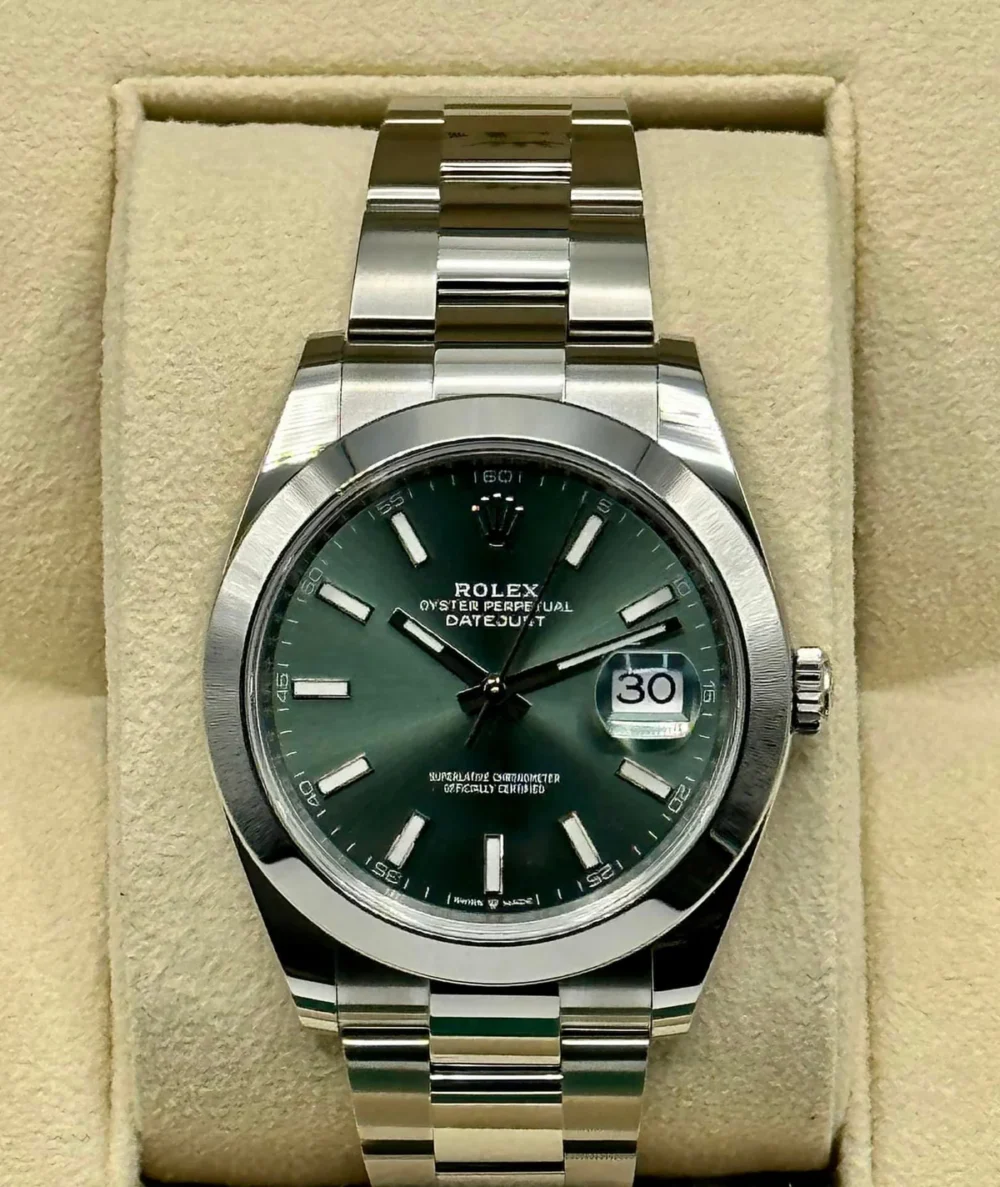 New 2023 Rolex Datejust 41mm 126300 Oyster Green Dial