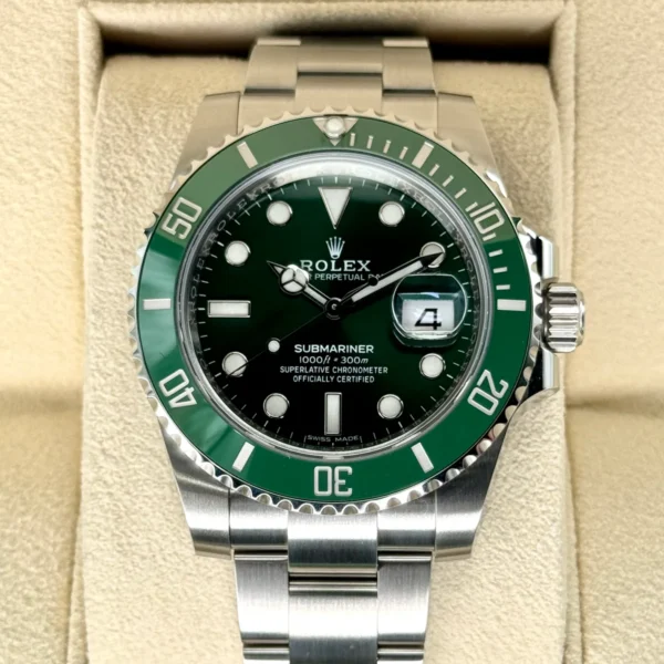 NEW 2020 Rolex Submariner "Hulk" 40mm 116610LV Green Dial