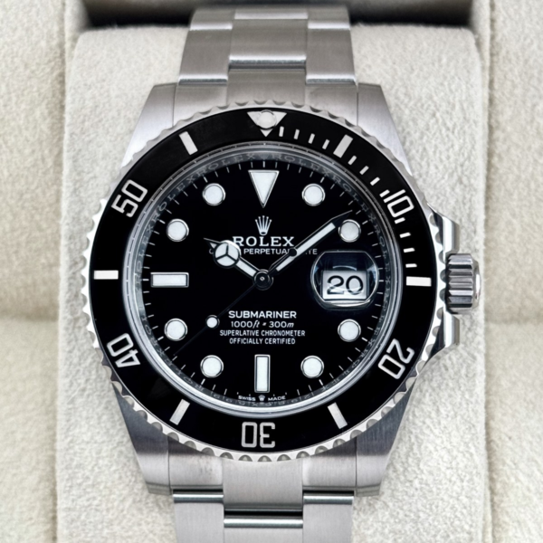 2022 Rolex Submariner 41mm 126610LN Stainless Steel Black Dial