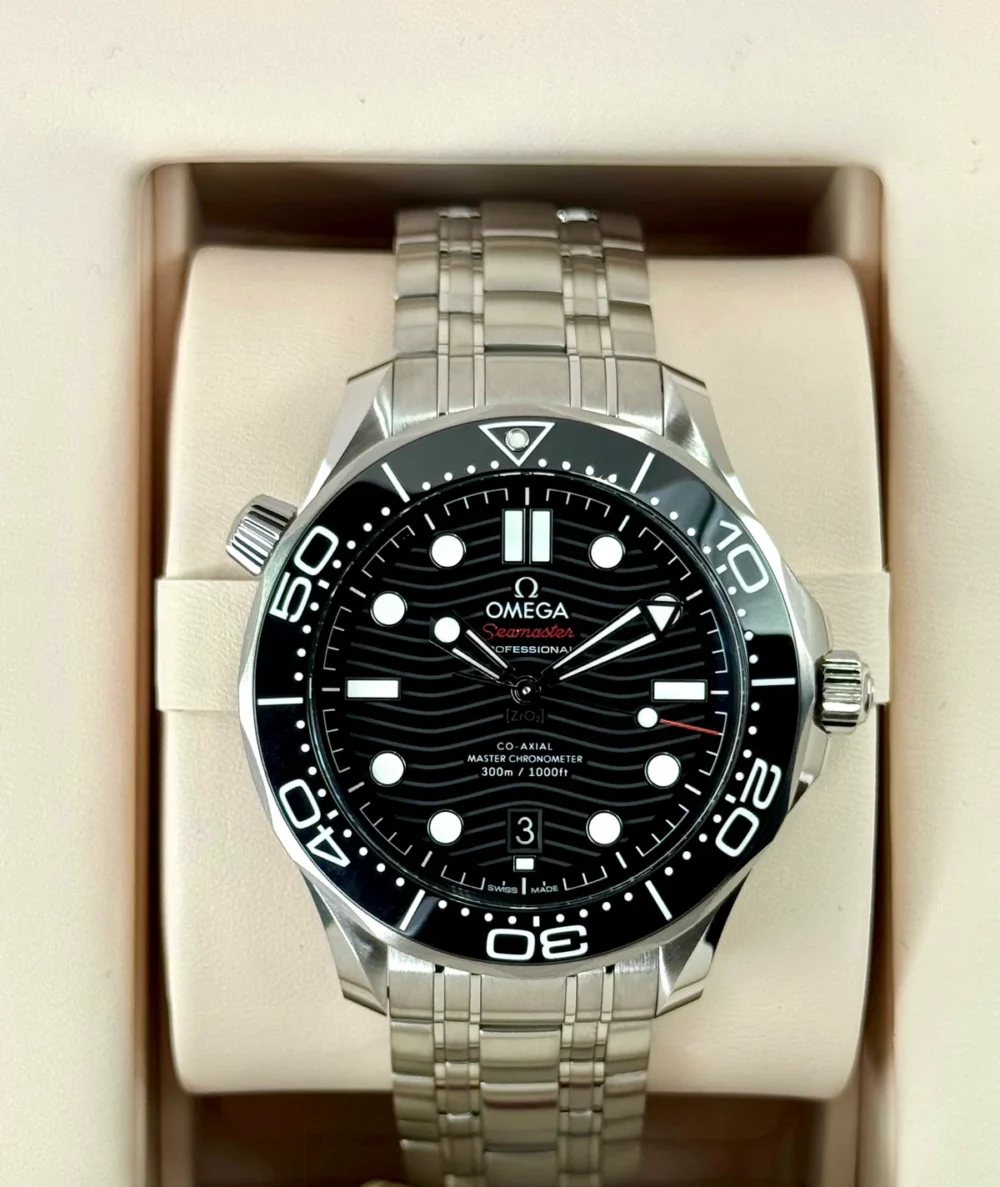 2025 Omega Seamaster Diver 300M 42mm 210.30.42.20.01.001 Black Dial