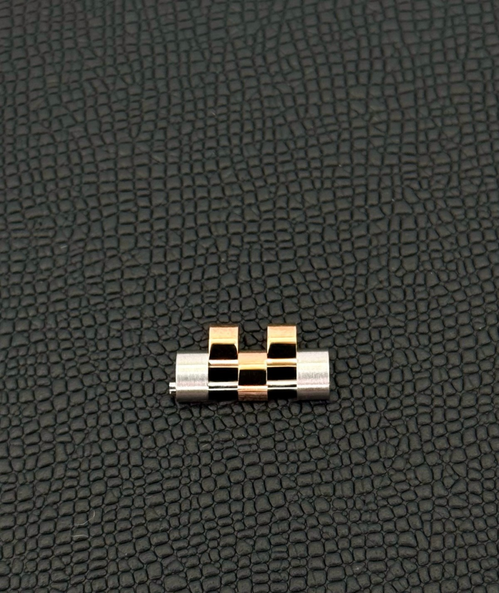 Rolex Datejust 126331 Two-Tone Jubilee Link