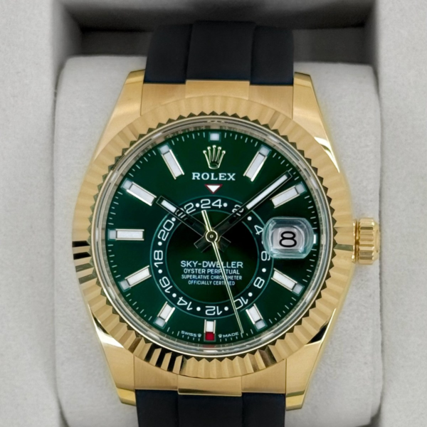 NEW 2026 Rolex Sky-Dweller 42mm 336238 Yellow Gold Oysterflex Green Dial