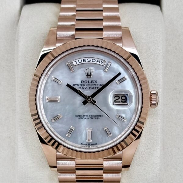NEW 2026 Rolex Day-Date 40mm 228235 Rose Gold Mother of Pearl Diamond Dial