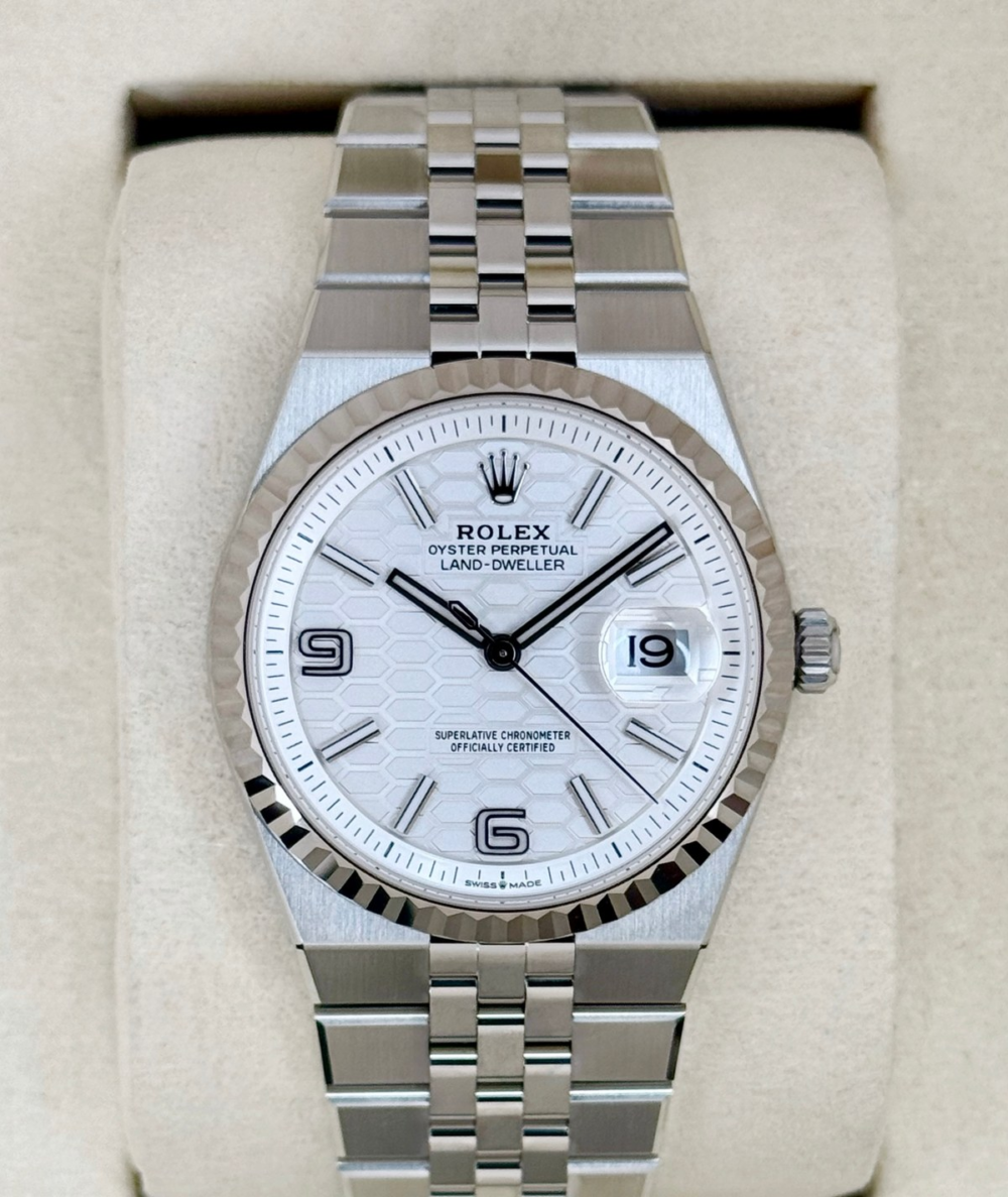 NEW 2026 Rolex Land-Dweller 36mm 127234 Stainless Steel Flat Jubilee White Dial