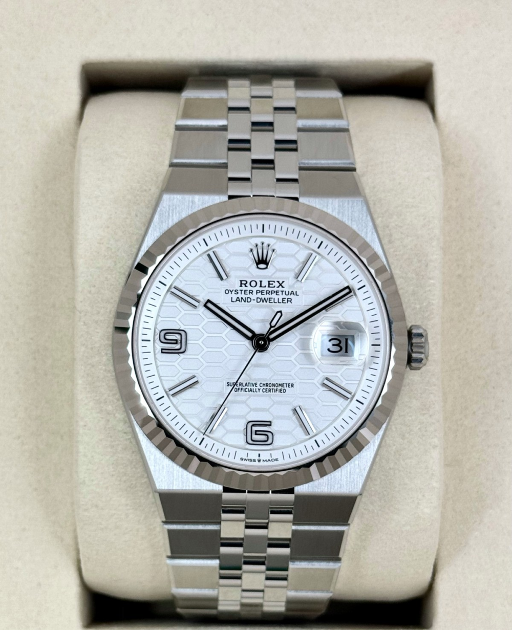 NEW 2026 Rolex Land-Dweller 40mm 127334 Stainless Steel Jubilee White Dial