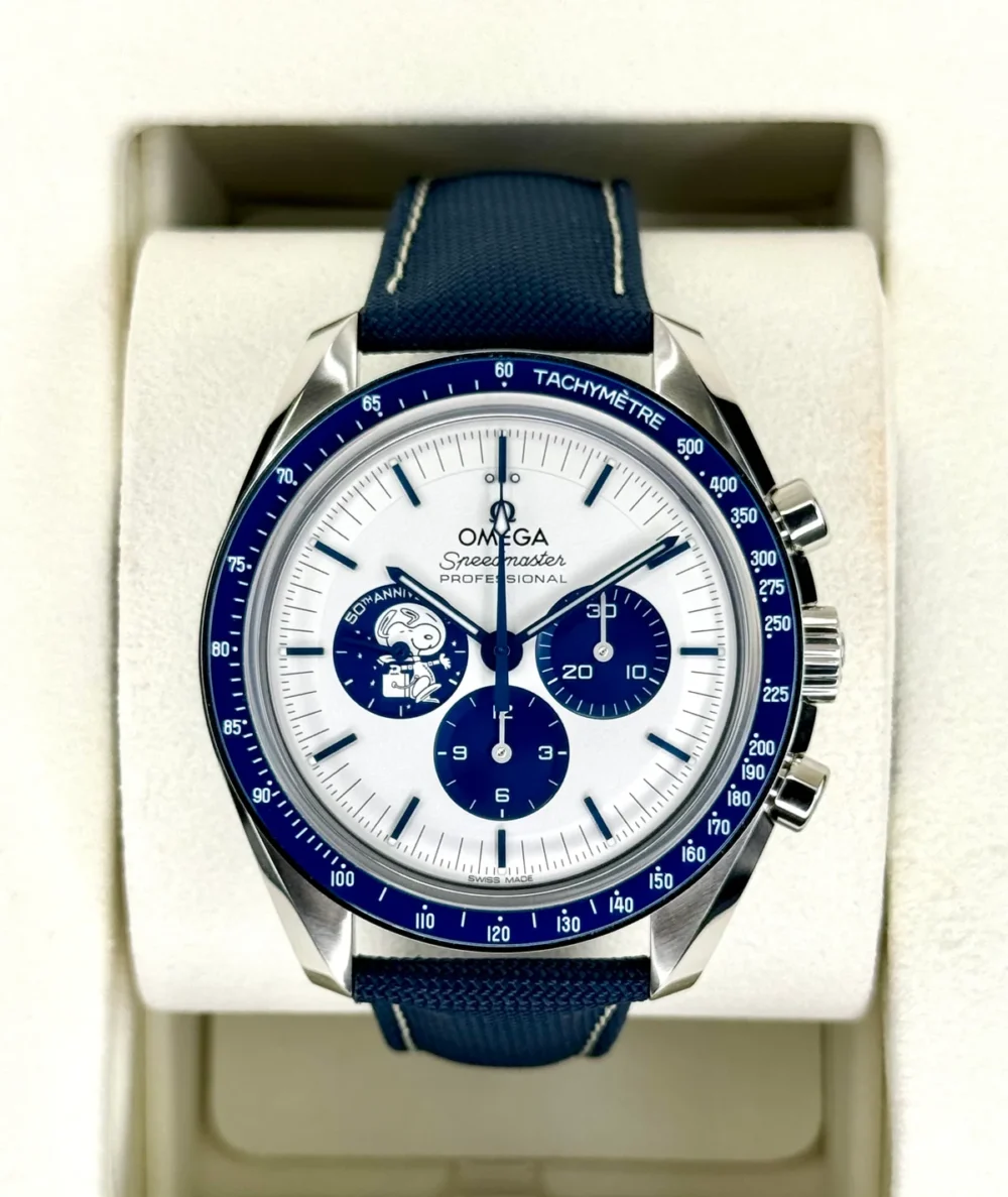 NEW 2024 Omega Speedmaster Silver Snoopy Award 310.32.42.50.02.001