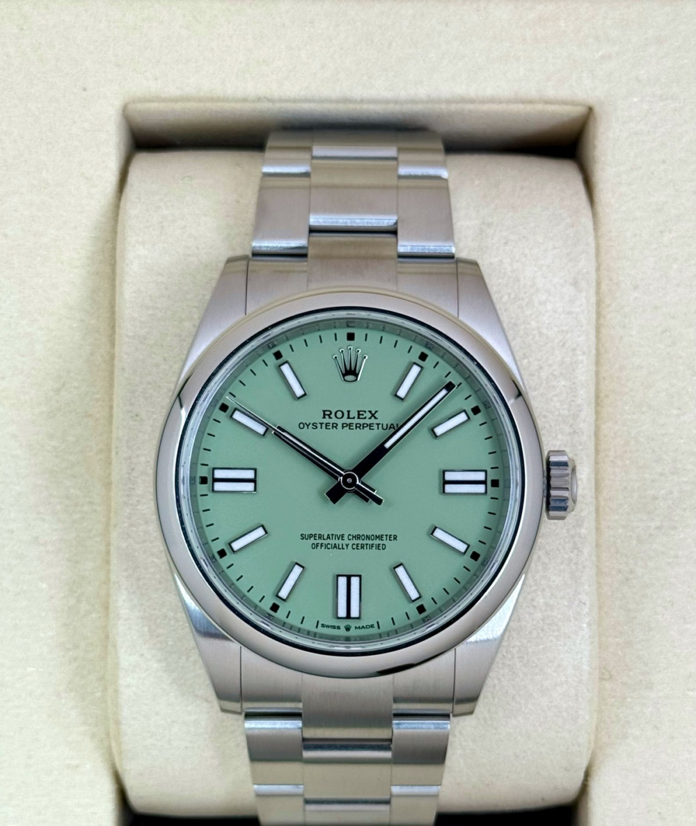 NEW 2026 Rolex Oyster Perpetual 41mm 134300 Pistachio Dial