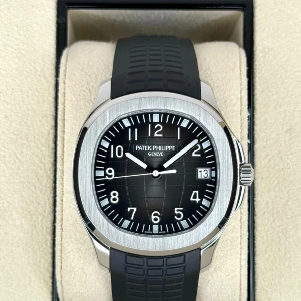 2022 Patek Philippe Aquanaut 5167/1A-001 40mm Stainless Steel Gray Dial