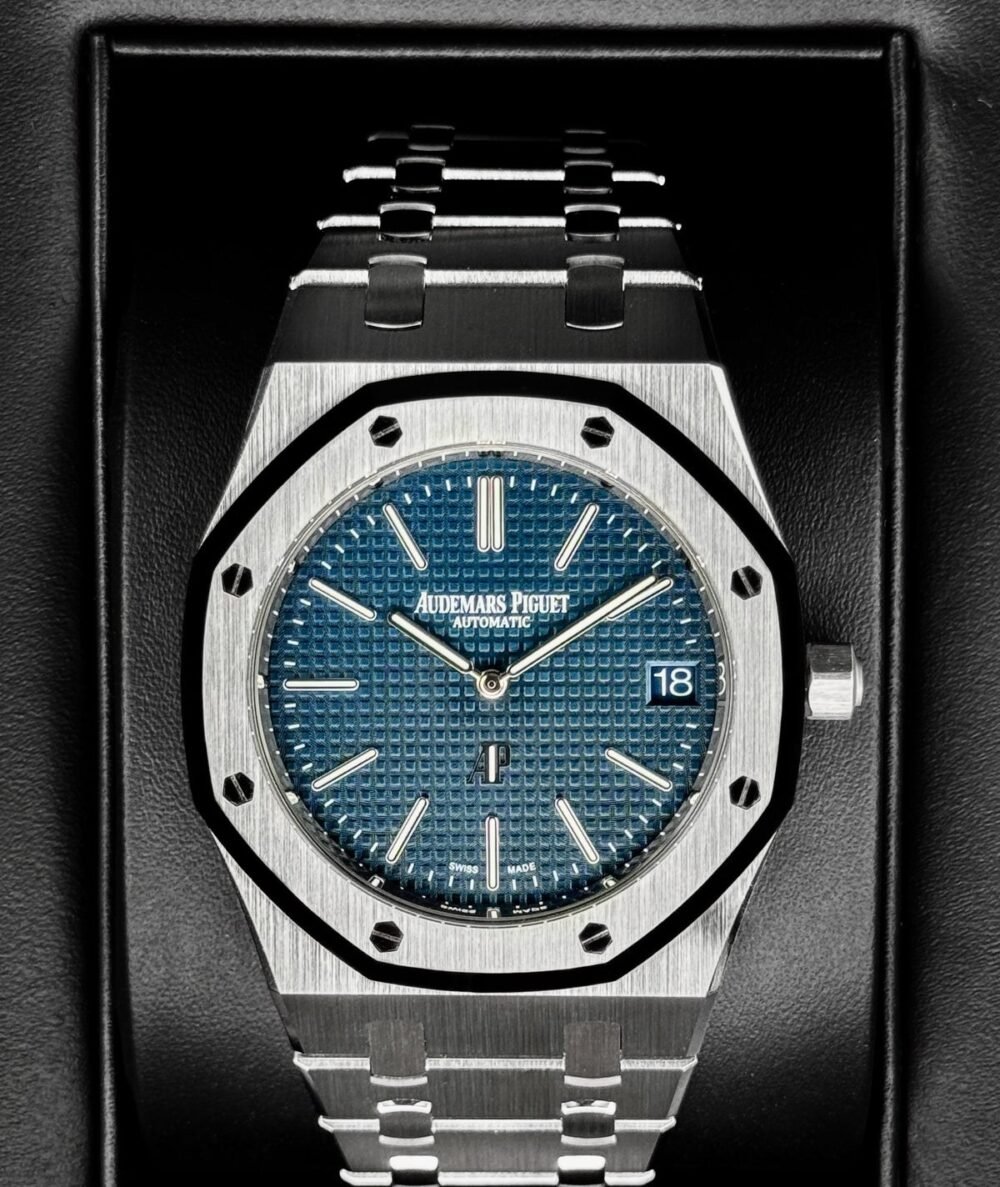 NEW 2025 Audemars Piguet Royal Oak Jumbo 39mm 16202ST Stainless Steel Blue Dial