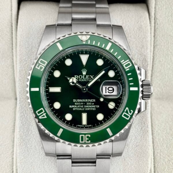 2016 Rolex Submariner “Hulk” 40mm 116610LV Green Dial (STICKERED)