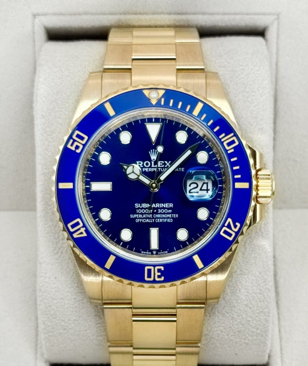 2022 Rolex Submariner "Bluesy" 41mm 126618LB Yellow Gold Blue Dial