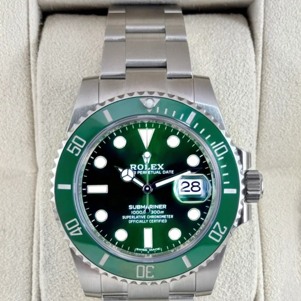 2020 Rolex Submariner “Hulk” 40mm 116610LV Green Dial
