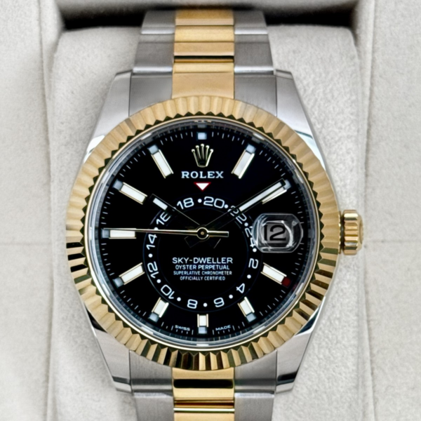 2021 Rolex Sky-Dweller 42mm 326933 Two-Tone Oyster Black Dial
