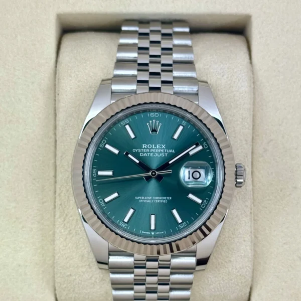 2025 Rolex Datejust 41mm 126334 Jubilee Green Dial
