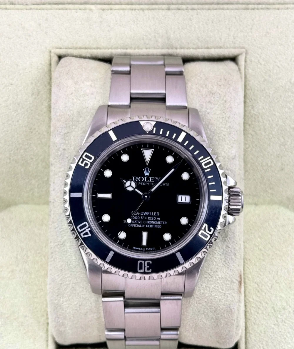 2000 Rolex Sea-Dweller 40mm 16600 Stainless Steel Black Dial