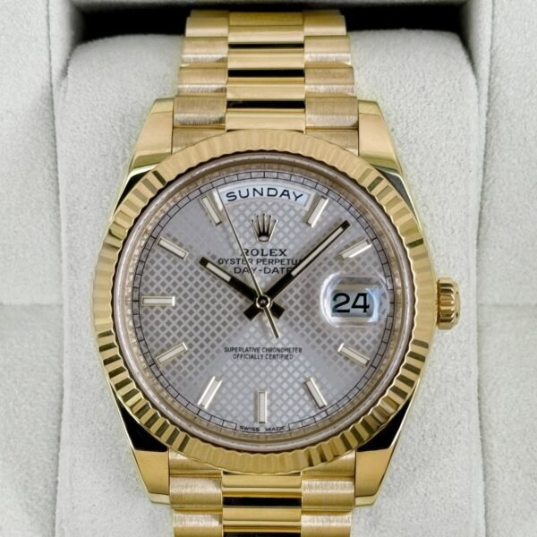 2016 Rolex Day-Date 40mm 228238 Presidential Silver Motif Dial