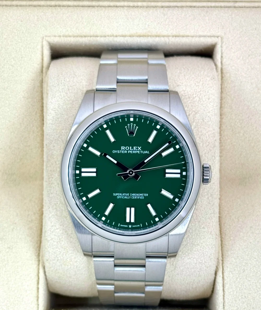 2024 Rolex Oyster Perpetual 41mm 124300 Green Dial