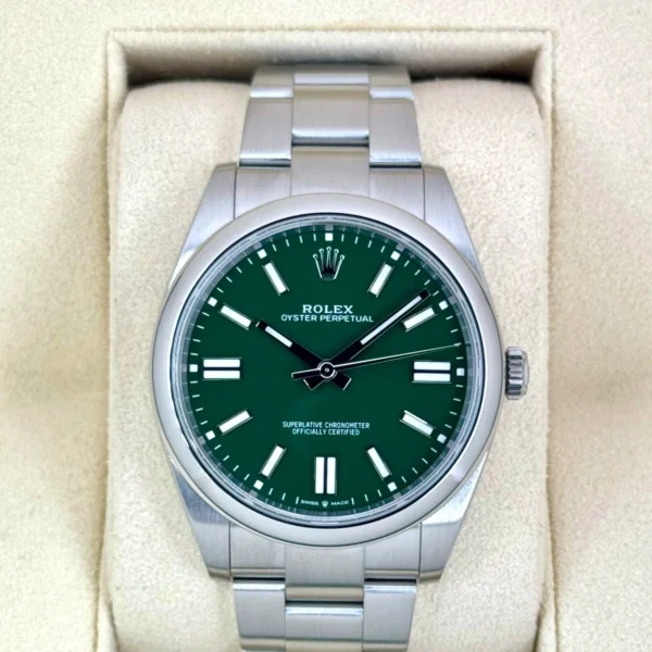 2024 Rolex Oyster Perpetual 41mm 124300 Green Dial