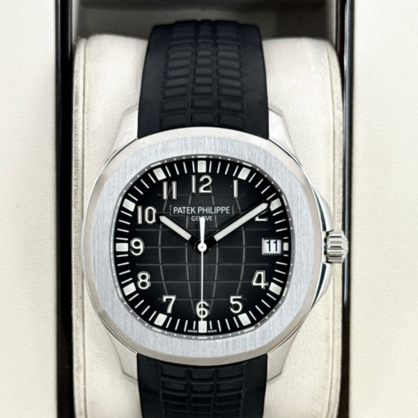 2017 Patek Philippe Aquanaut 40.8mm 5167A-001 Stainless Steel Gray Dial