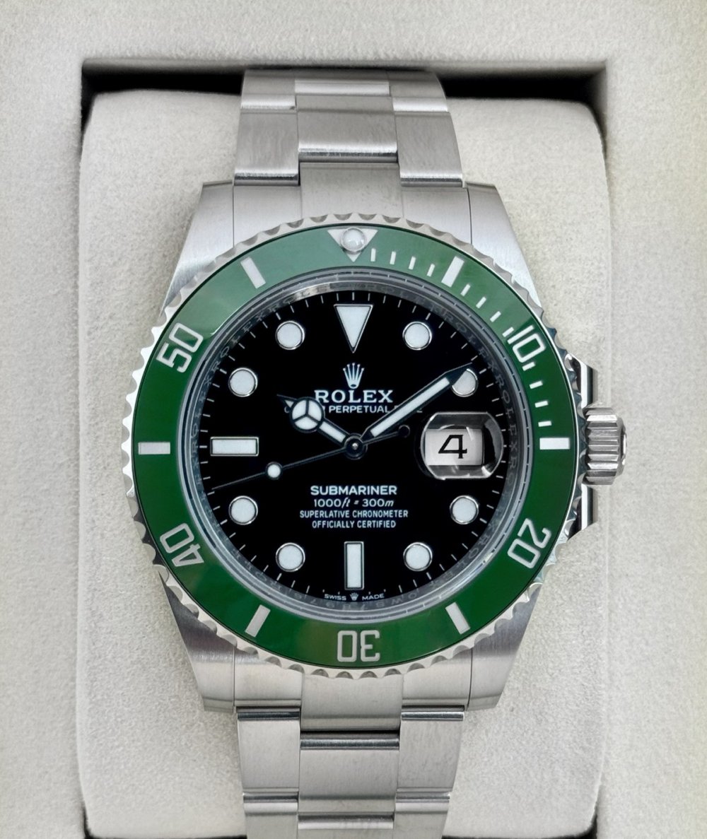 NEW 2026 Rolex Submariner Starbucks 41mm 126610LV Black Dial