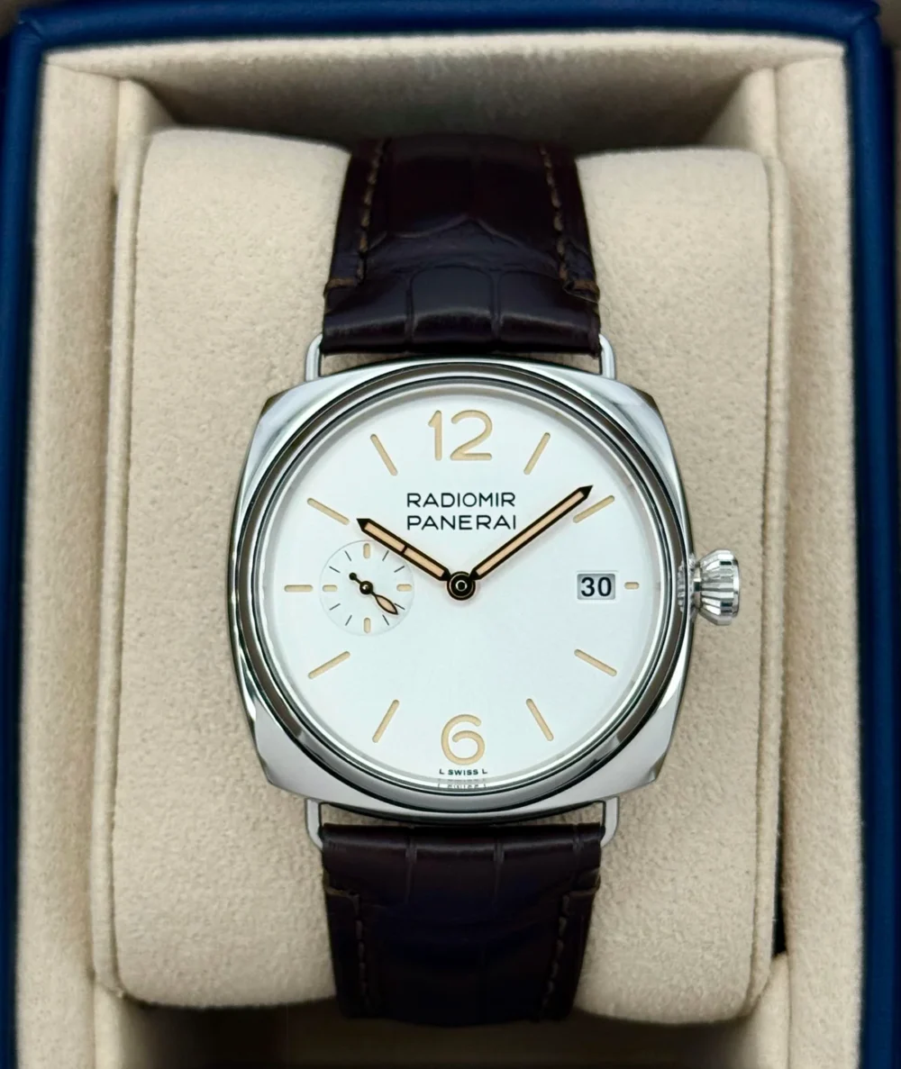 NEW 2024 Panerai Radiomir Quaranta 40mm PAM01570 Stainless Steel White Dial