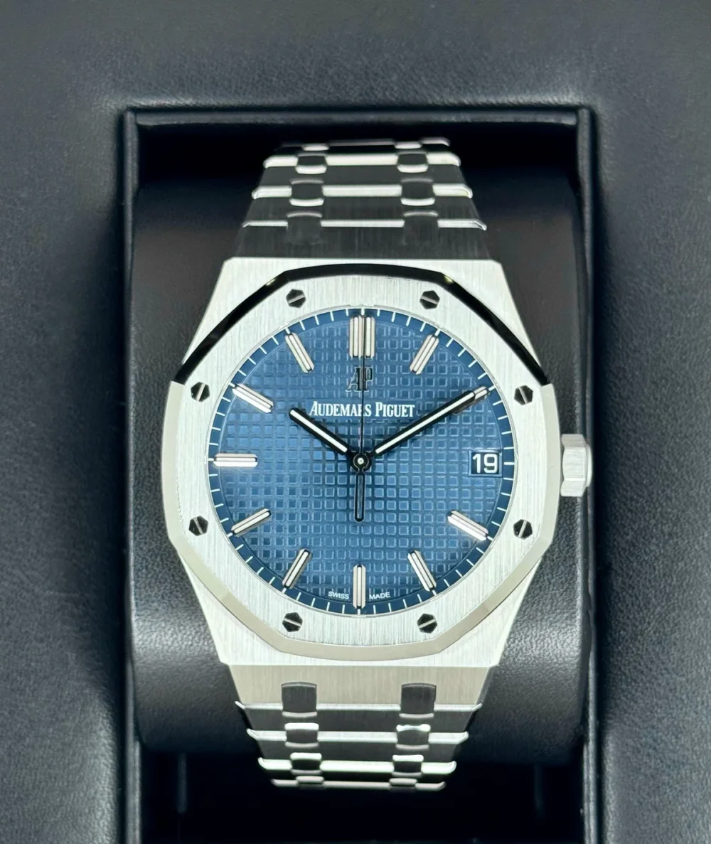 2019 Audemars Piguet Royal Oak 41mm 15500ST Blue Dial