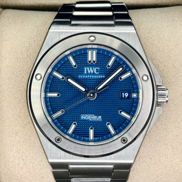NEW 2026 IWC Ingenieur Automatic 40mm IW328907 Stainless Steel Blue Dial