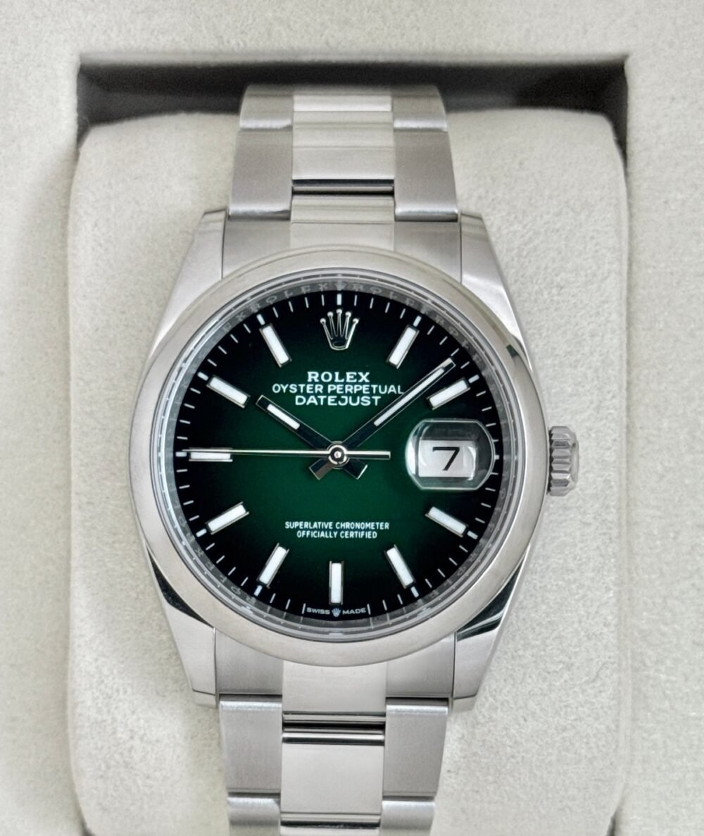 2026 Rolex Datejust 36mm 126200 Stainless Steel Oyster Green Ombre Dial