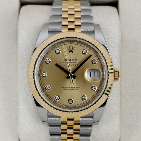 NEW 2026 Rolex Datejust 41mm 126333 Two-Tone Jubilee Champagne Diamond Dial