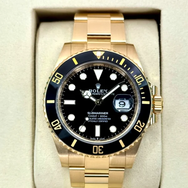 2025 Rolex Submariner 41mm 126618LN Yellow Gold Black Dial (STICKERED)