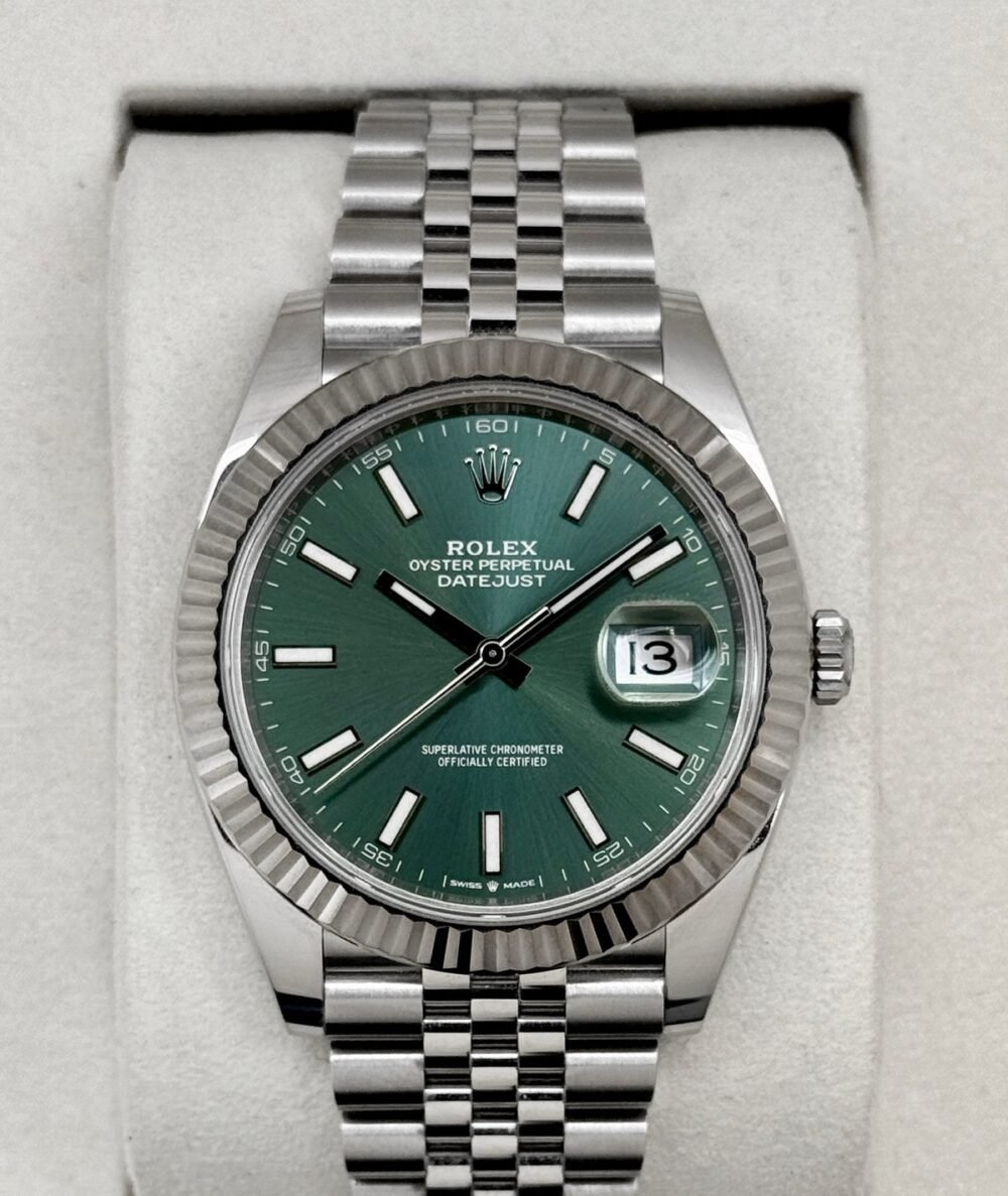 2025 Rolex Datejust 41mm 126334 Stainless Steel Jubilee Green Dial