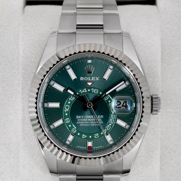 NEW 2026 Rolex Sky-Dweller 42mm 336934 Oyster Green Dial