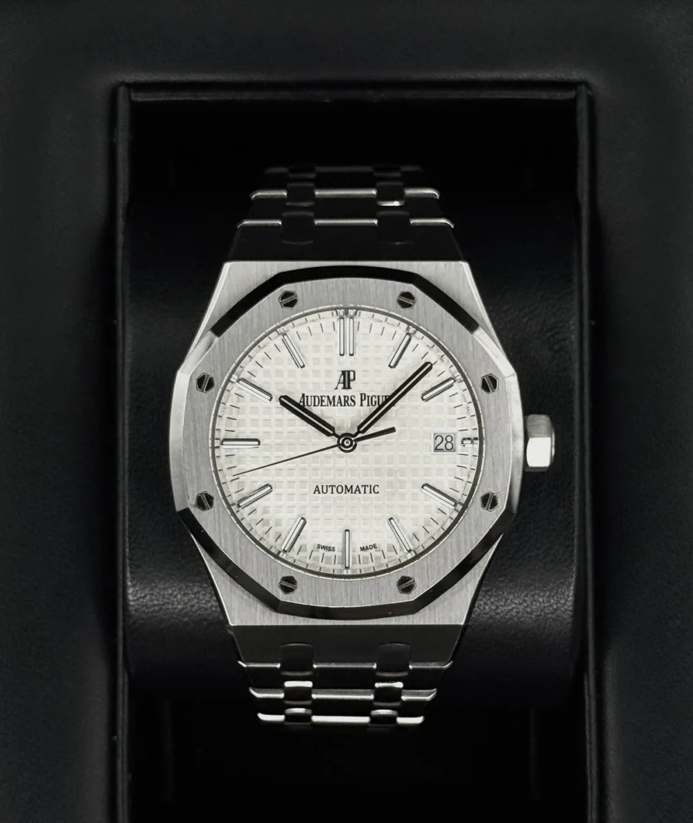 2016 Audemars Piguet  Royal Oak  37mm 15450ST Stainless Steel White Dial