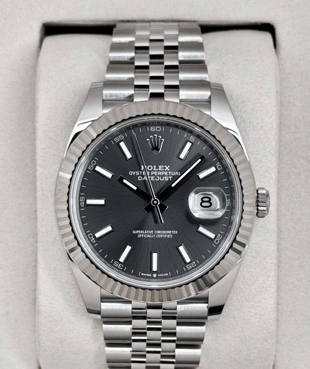 NEW 2026 Rolex Datejust 41mm 126334 Stainless Steel Jubilee Rhodium Dial (STICKERED)