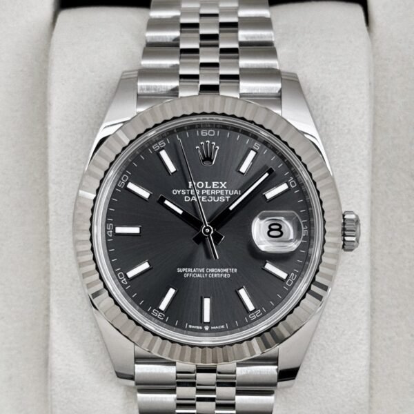 NEW 2026 Rolex Datejust 41mm 126334 Stainless Steel Jubilee Rhodium Dial (STICKERED)