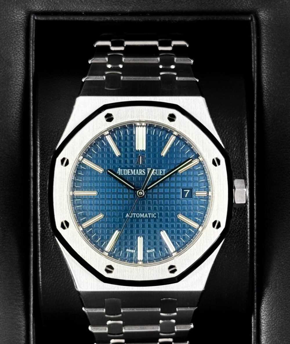 2017 Audemars Piguet Royal Oak 41mm 15400ST Blue Dial