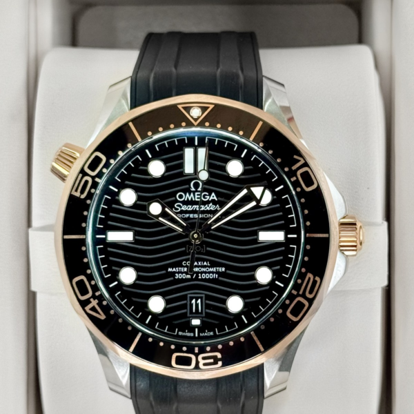 NEW 2026 Omega Seamaster Diver 300M 42mm 210.22.42.20.01.002 Black Dial