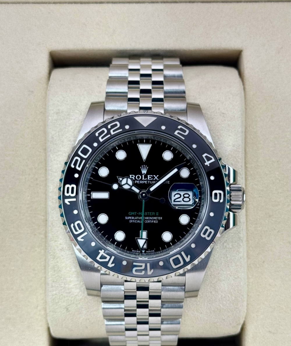 NEW 2026 Rolex GMT-Master II "Bruce Wayne" 40mm 126710GRNR Jubilee