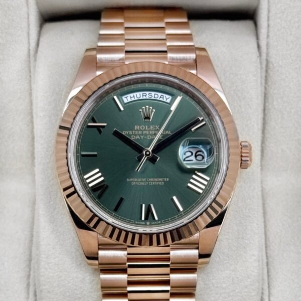 NEW 2025 Rolex Day-Date 40mm 228235 Presidential Rose Gold Olive Green Dial