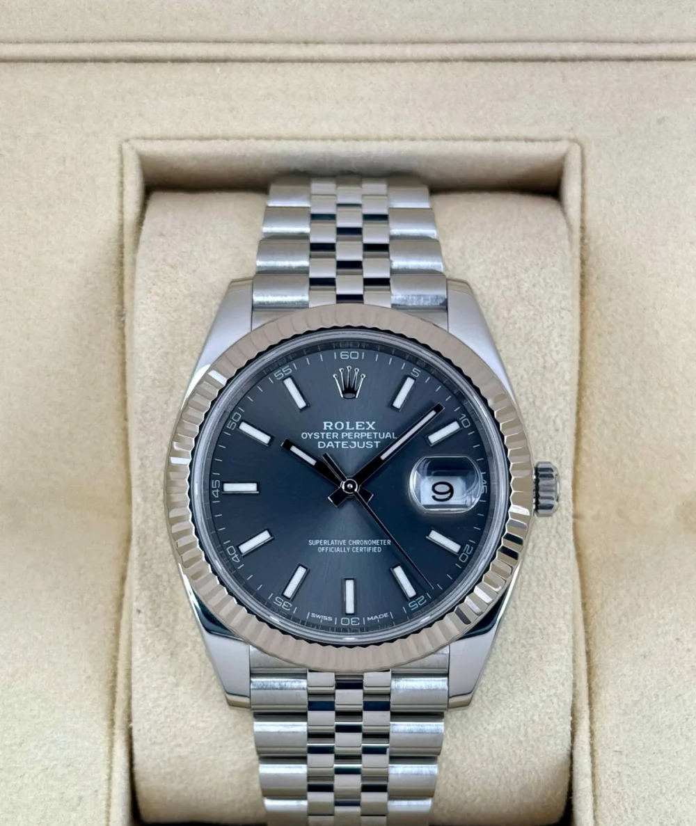 2017 Rolex Datejust 41mm 126334 Stainless Steel Jubilee Rhodium Dial