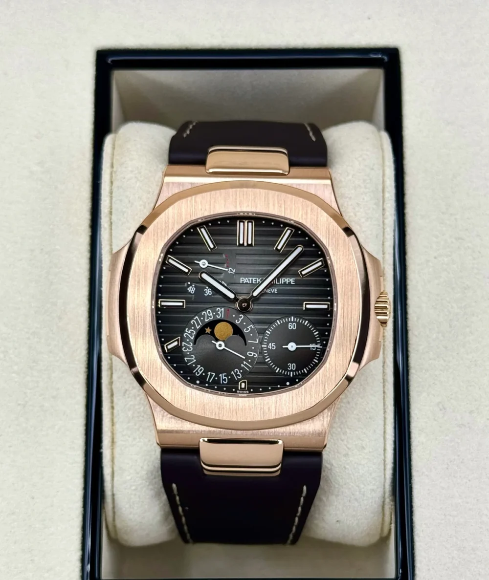 2019 Patek Philippe Nautilus 40mm 5712R  Rose Gold Brown Dial