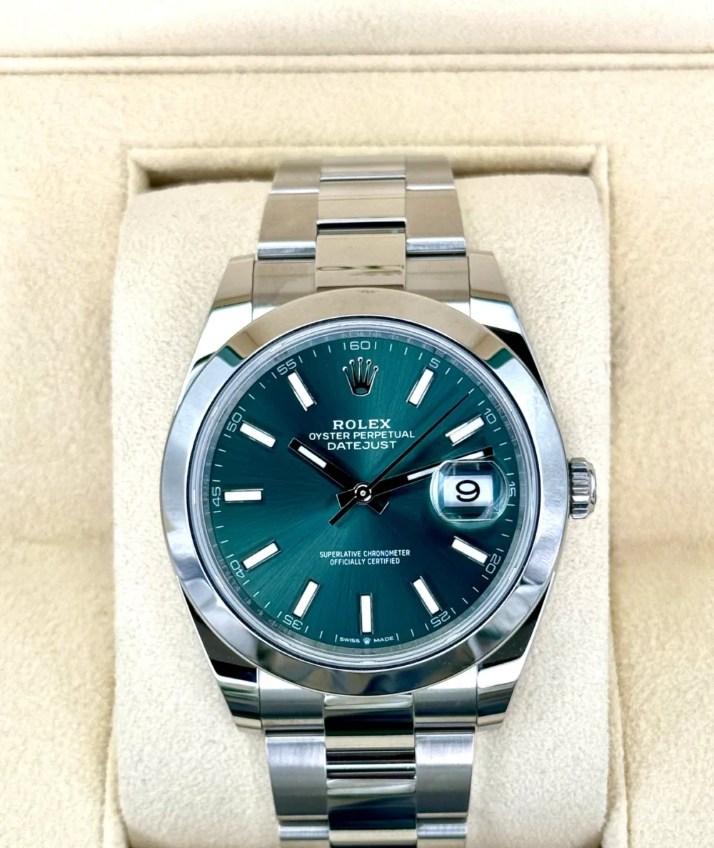 NEW 2023 Rolex Datejust 41mm 126300 Oyster Green Dial
