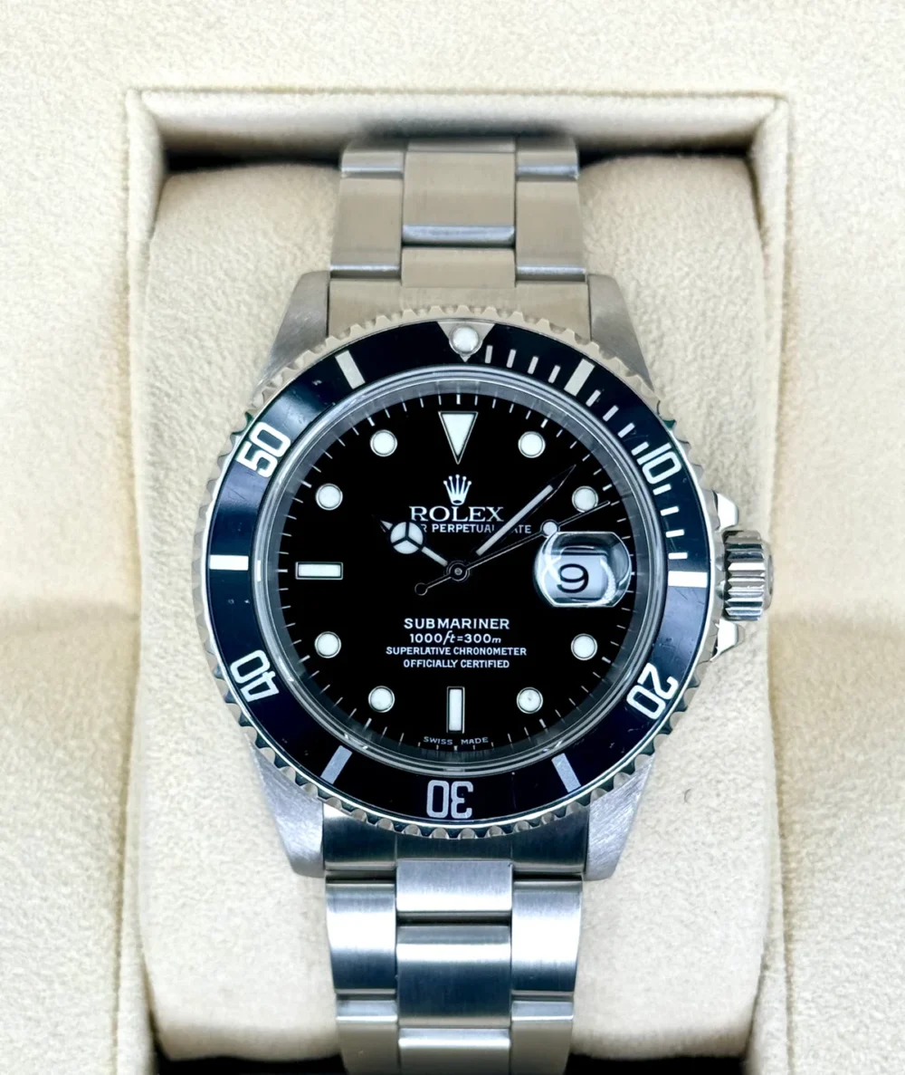 2001 Rolex Submariner Date 40mm 16610 Stainless Steel Black Dial